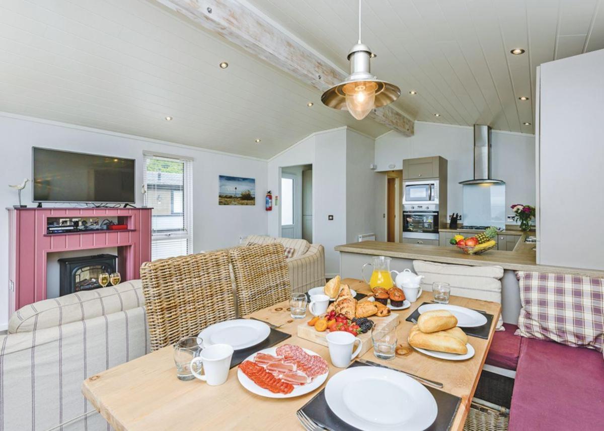 Woodside Coastal Retreat Hotel Fishbourne  Eksteriør billede