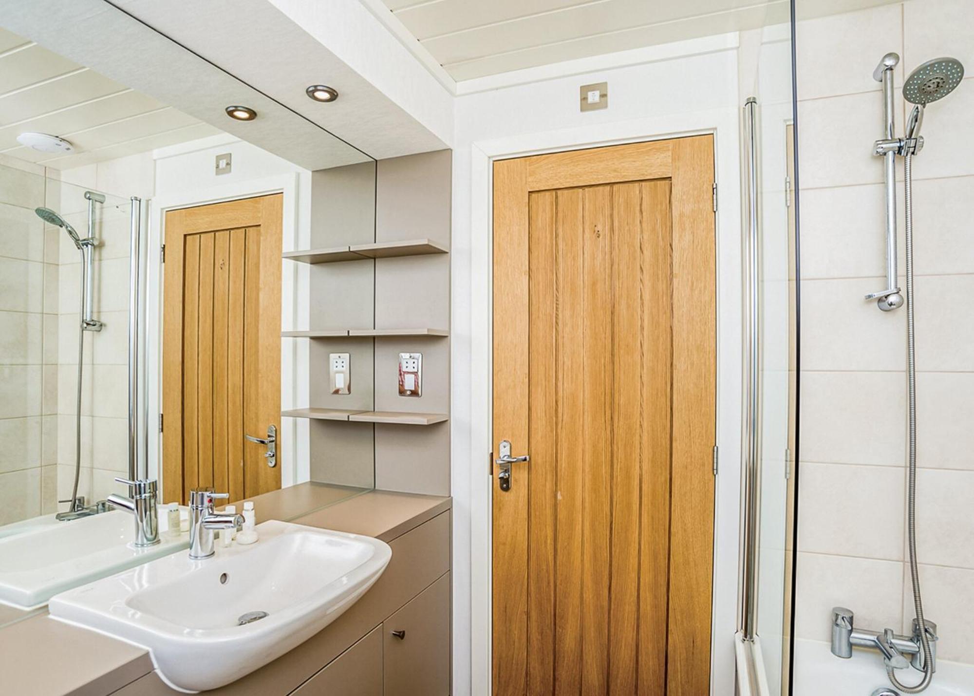Woodside Coastal Retreat Hotel Fishbourne  Værelse billede
